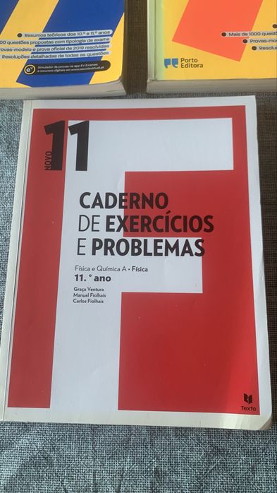 Manuais de apoio 11 ano FQ