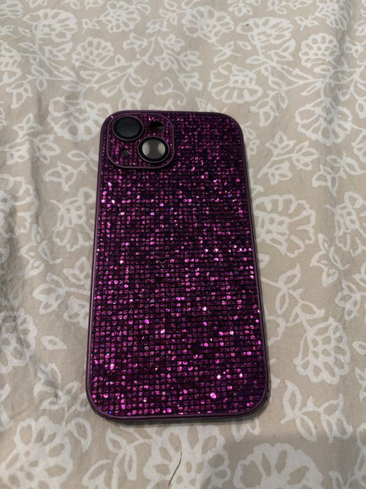 Etui na Iphone 15, warianty