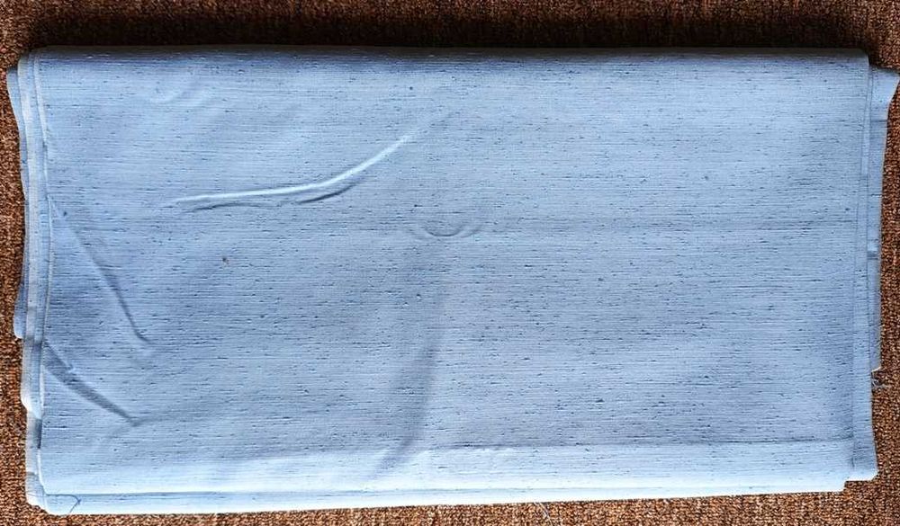 Kupon materiału błękitny