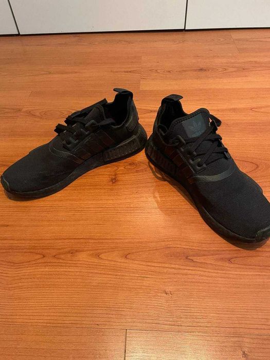 Adidas Nmd r1 preto tamanho 45