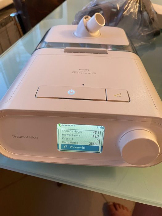 Филипс Philips Dreamstation Auto CPAP ИВЛ апарат лечения храпа (апное)