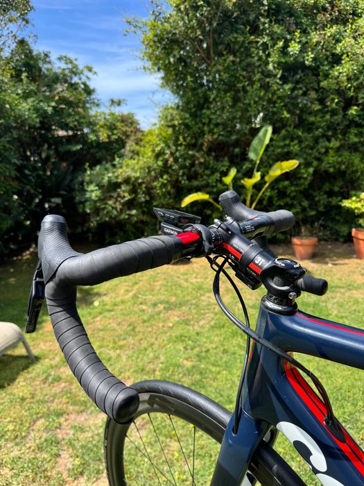Cervélo R3 Disc Carbono - Ultegra Di2 + Powermeter + 2 Pares de Rodas (Pack Completo)