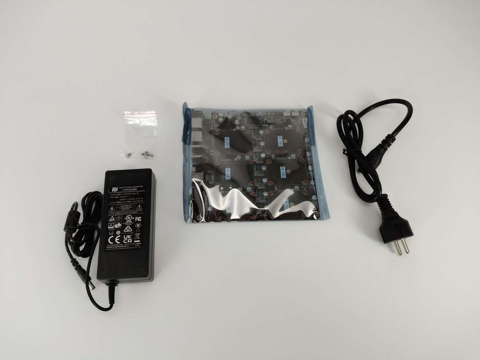 DeskPi Super6C Raspberry Pi CM5/CM4 Cluster Mini-ITX board 6 RPI CM4