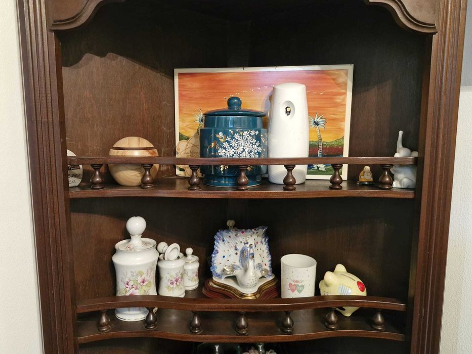 Armário Alto de Canto