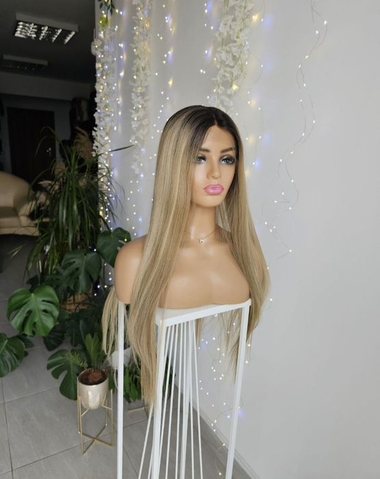 Zestaw peruk 2x Nicol + mocna taśma