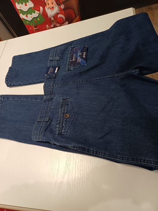 Nowe spodnie męskie niebieski jeans Brühl rozm XL (52)