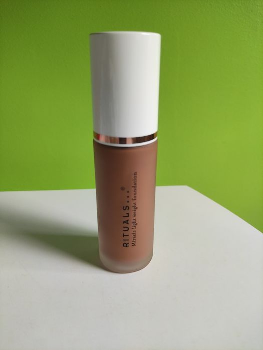 Base para peles escuras Rituals