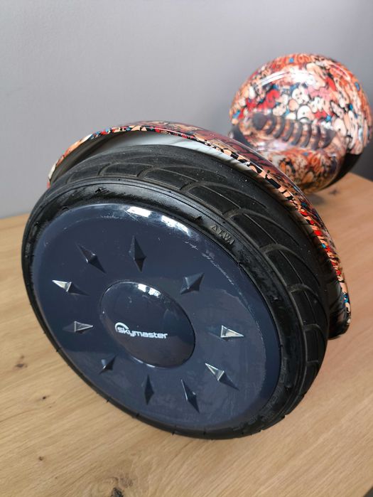 Deskorolka Elektryczna Skymaster Wheels 11 Evo Smart – Graffiti