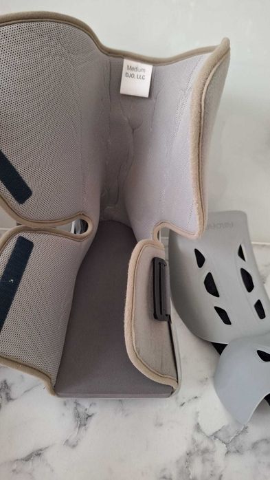 Orteza dwukomorowa Aircast Walker, usztywniacz podudzia i stopy.