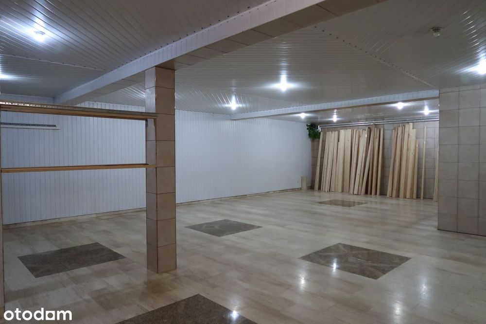Lokal usługowy na parterze z witryną w Kościerzynie