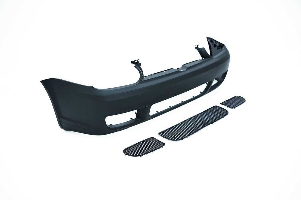 Zderzak przedni do Volkswagen Golf 4 (1997–2003) w stylu R32