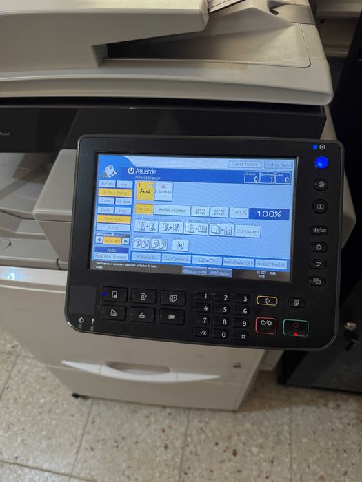 Impressora multi funções escritõrio Office Ricoh Aficio MP C300SR A4