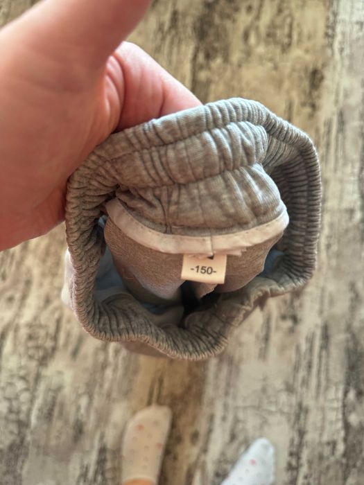 Спортивні штани на дівчинку 150 розмір