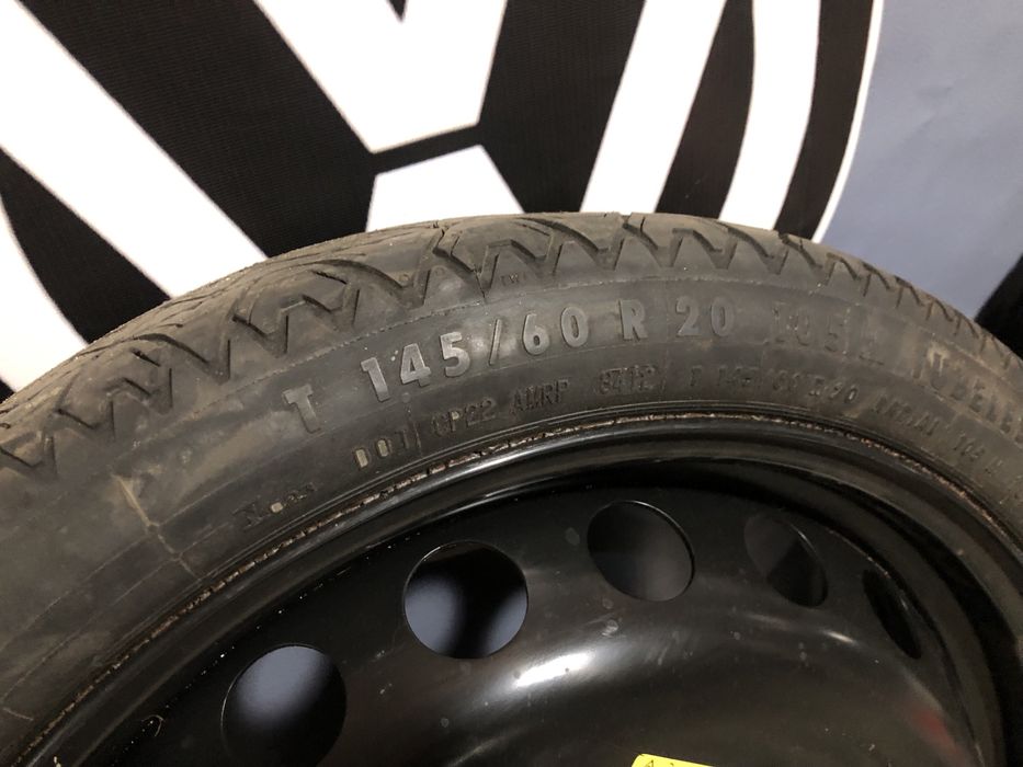 Докатка Домкрат Крюк знак аварийный VW Tiguan Passat Audi Skoda тигуан ...