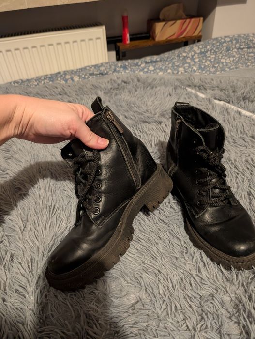 Buty zimowe skórzane 36 r
