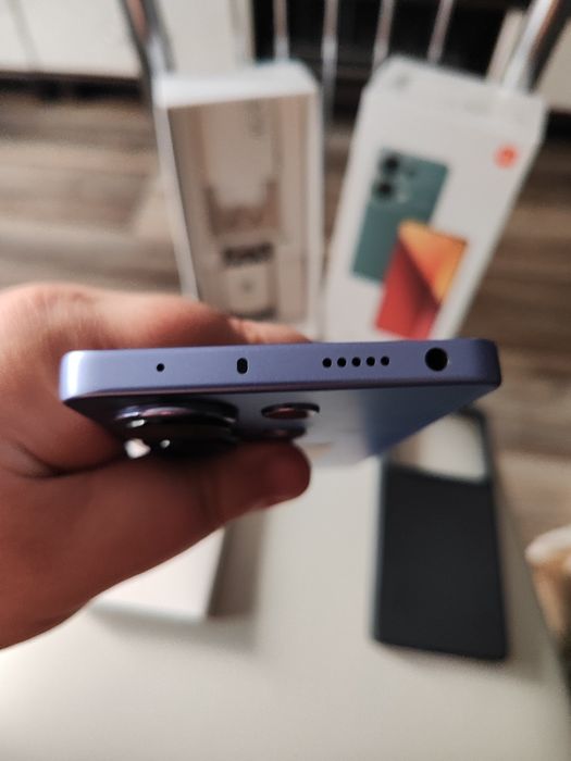 ИГРОВОЙ Xiaomi redmi note 13pro, память 8+8-256гиг,как новый.