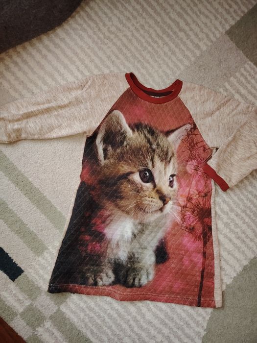 Платье девочке зима на флисе котик 3 д. 128 р 4-5л