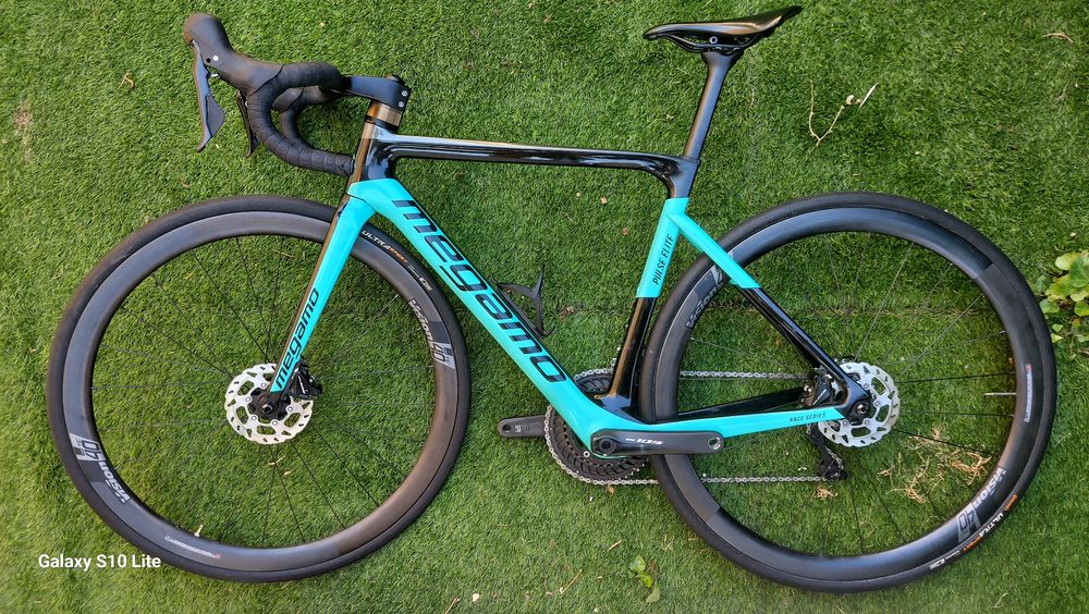 Megamo Pulse Elite 105 (Tamanho 52)T52