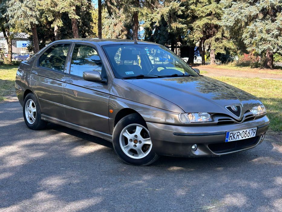Alfa Romeo 146