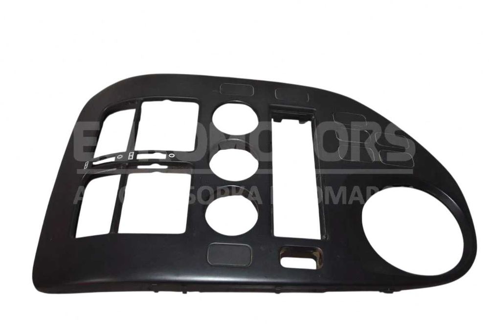 Накладка торпеди Mercedes Vito 2.3