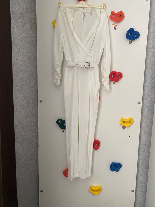 Жіночий комбінезон