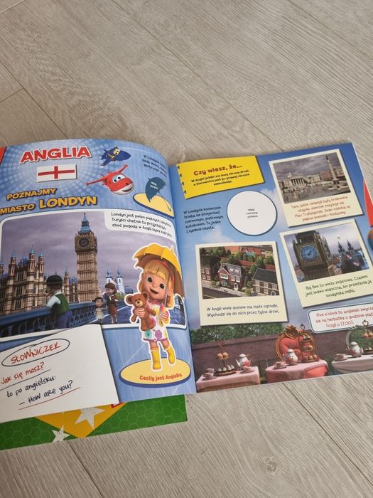Dwie książeczki z zadaniami