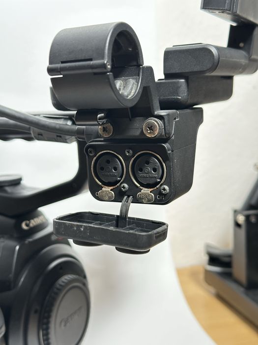 Canon EOS C300 Mark I – Cinema Camera Digital