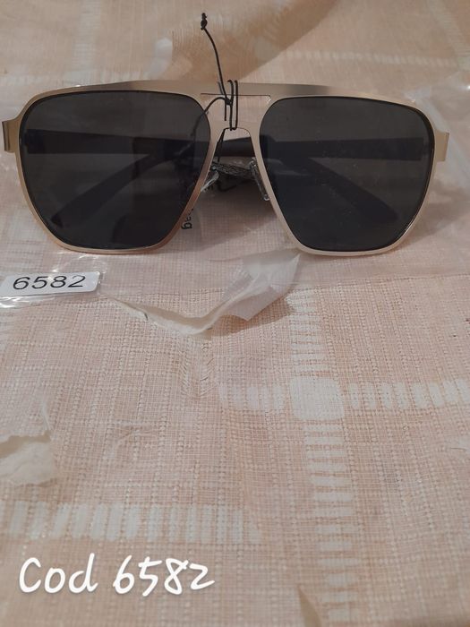 Vendo óculos de sol
