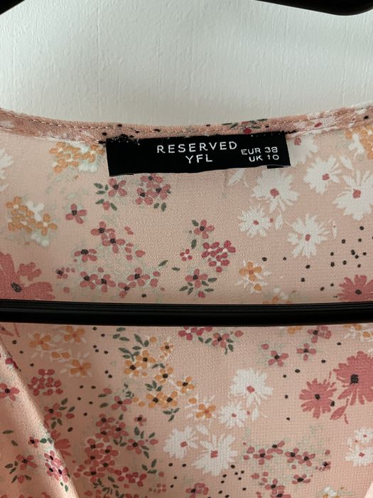 Morelowa sukienka Reserved M