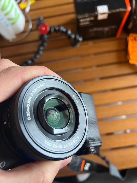 Sony Alpha A6400 - Kit Completo para Fotografia e Vídeo