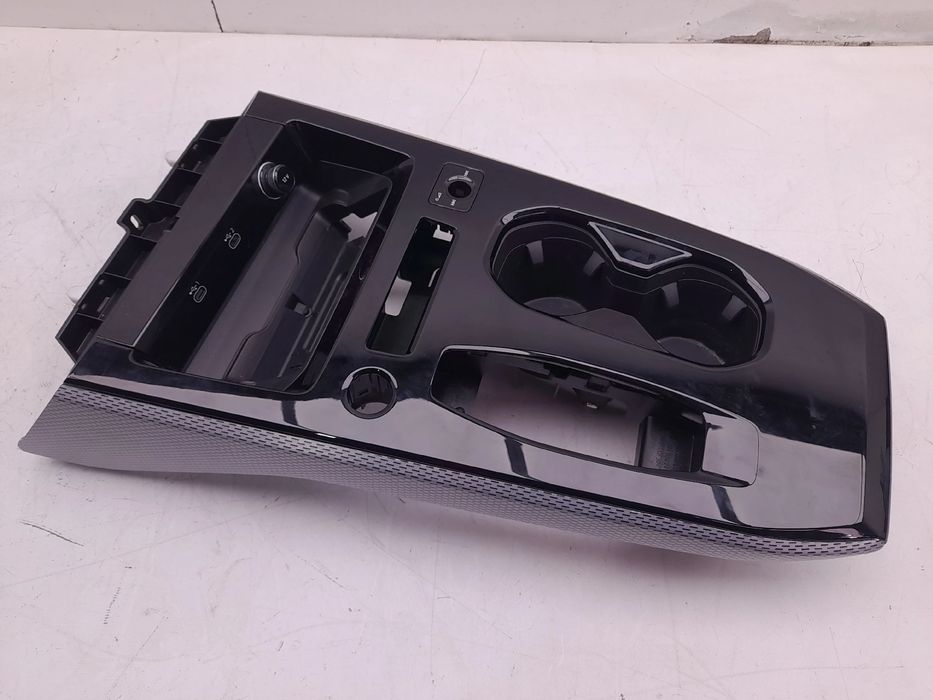Consola central AUDI A5 (FU2)