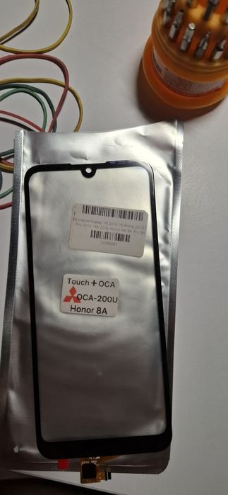 Продам тачскрін для Huawei y6s