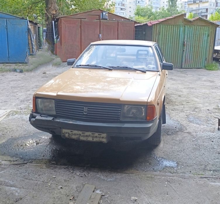 ПРОДАМ москвич 2141