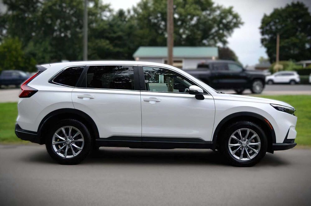Honda CR-V      2023