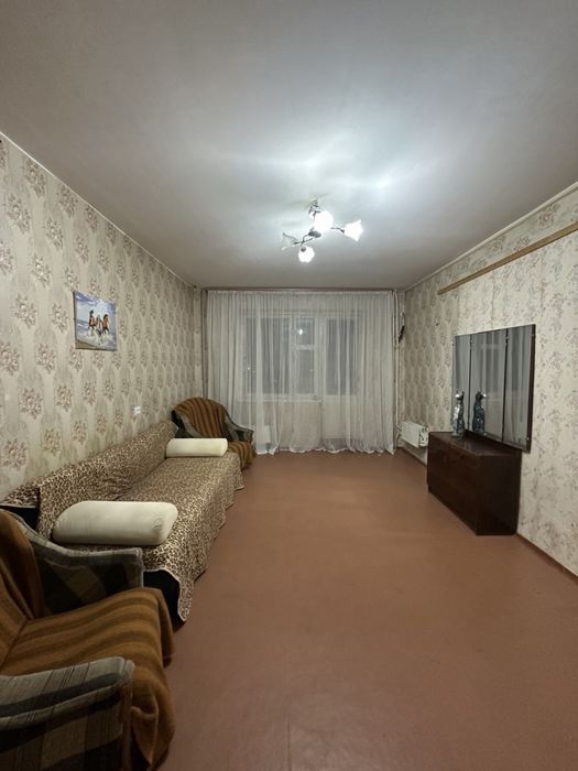 Сдаю 1кк Генерала Свиридова(район Экомаркет)