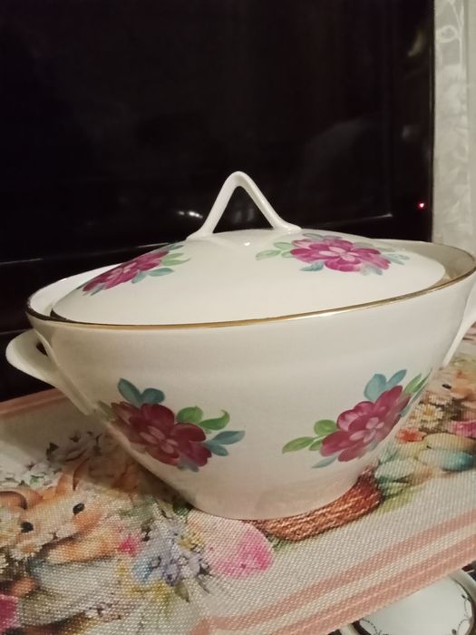 Супница Дулево, кофейник, сахарница, бокалы,рюмки