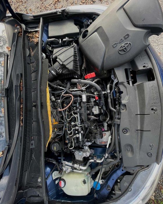 Toyota Avensis 2016 para peças