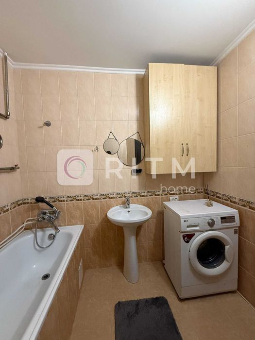 Затишна 2-кімнатна квартира загальною площею 56 м² у цегляному будинку