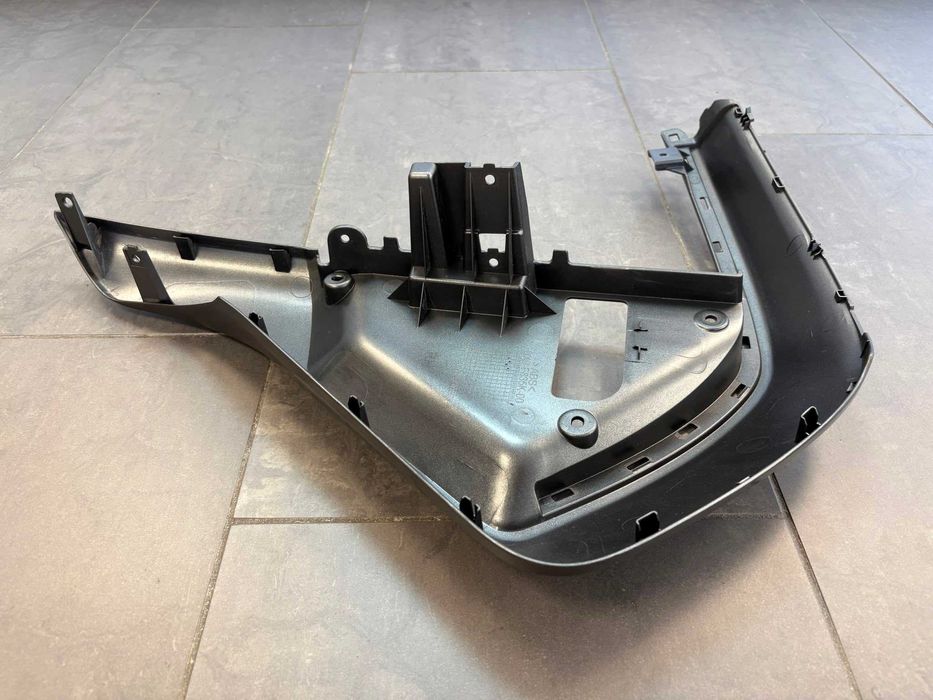 Boczna Owiewka Osłona Prawa Yamaha Tricity 300 2019-24  [6025]