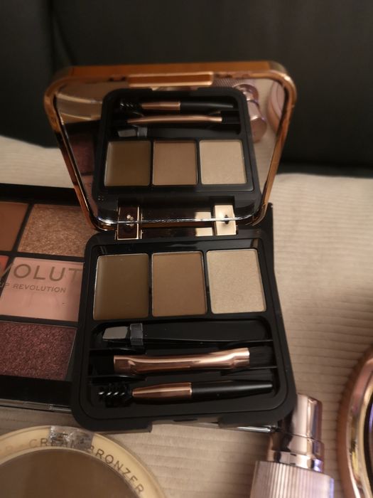 Kosmetyki Revolution