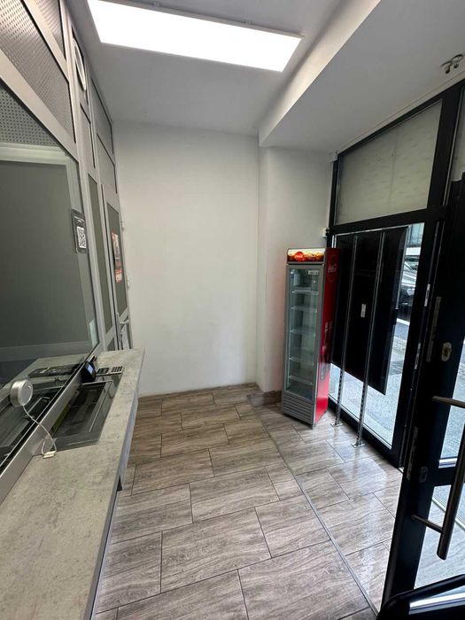 Gotowy kantor wymiany walut – Warszawa, ul. Tamka 45A
