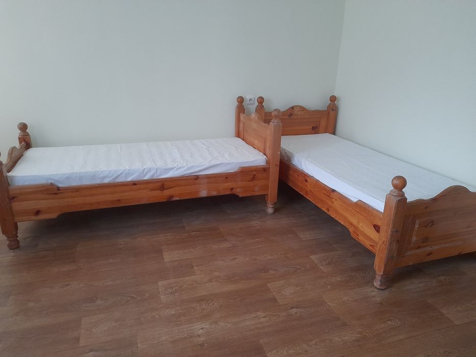 Продам ліжка дерев'яні