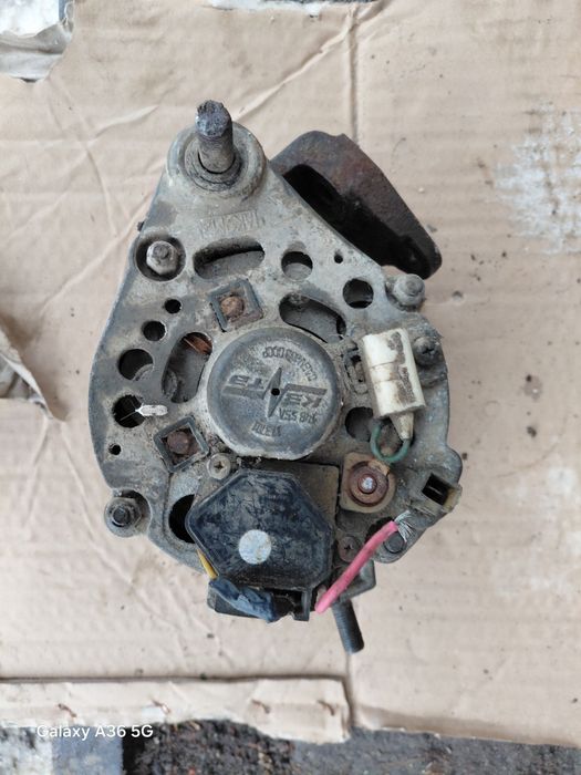 Продам генератор ваз 2108