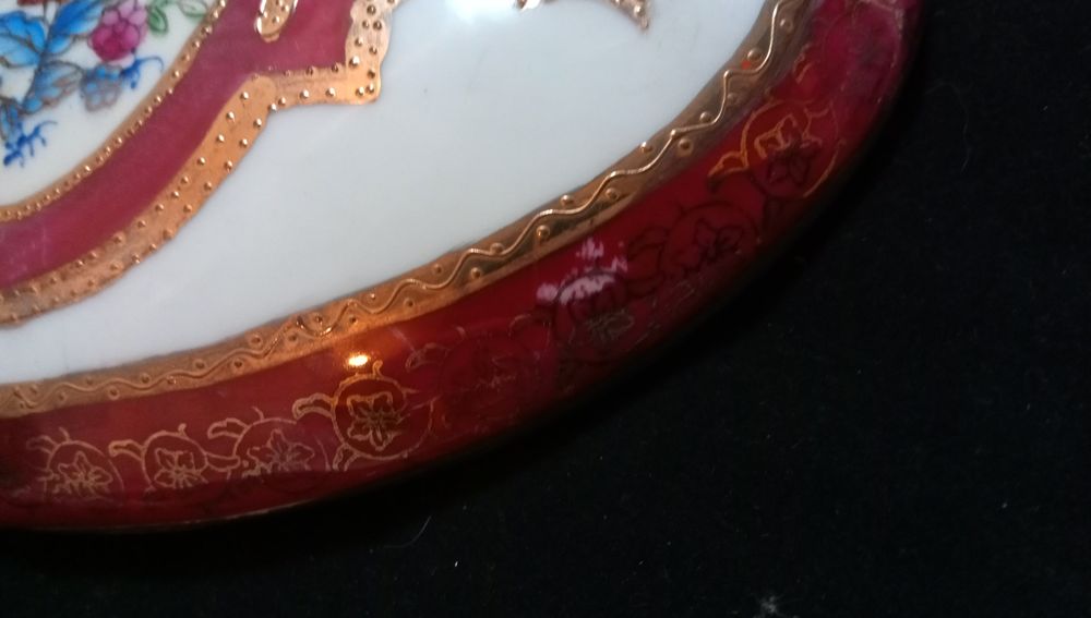 Caixa guarda joias oval da Satsuma made in China