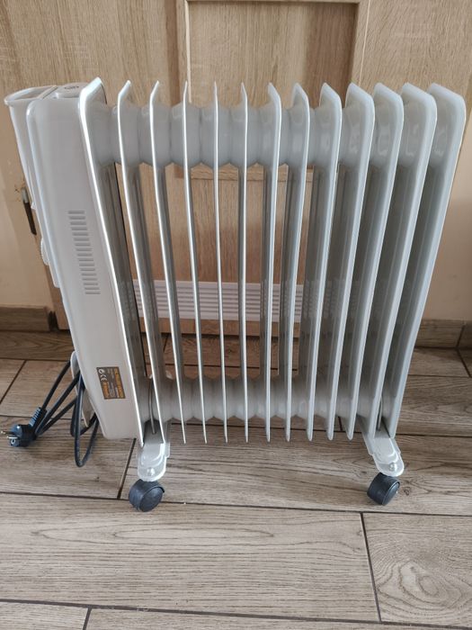 Grzejniki olejowy 2500 W