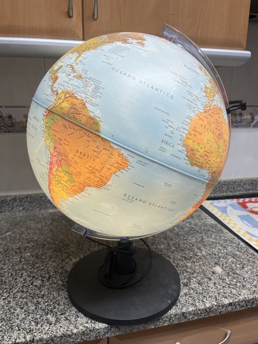 Globo com iluminação