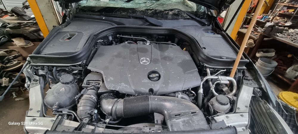 Vendo Mercedes Glc250 cdi 2018 salvado