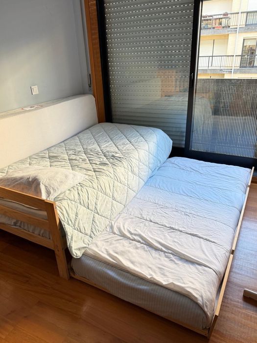 Cama criança para colchão 90 cm com gaveta