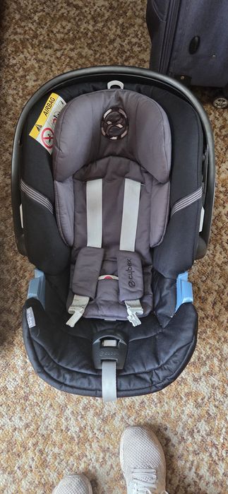 Fotelik Cybex Aton 4