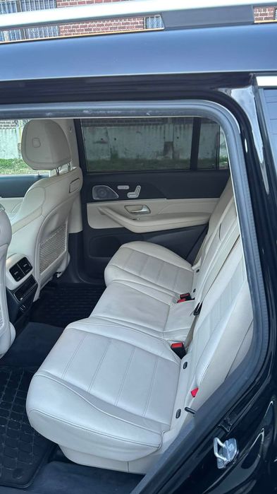 Mercedes Benz GLS